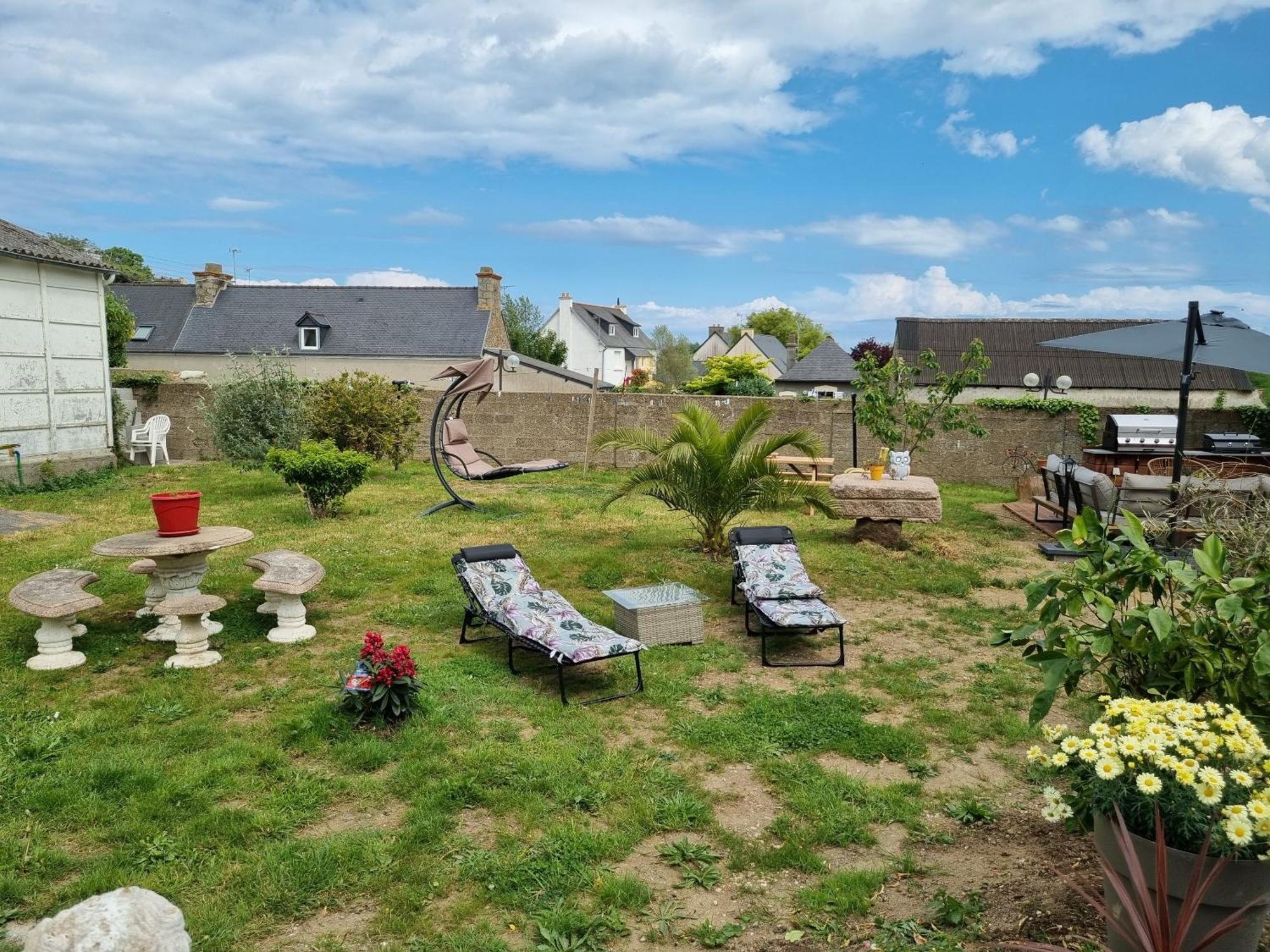 Les Appart Du Sillon Pleubian Exteriör bild